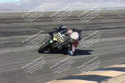 media/Jan-16-2026-CVMA Friday Practice (Fri) [[6f2bf47531]]/5-Racer 4-Trackday1/Session 2 (Bowl)/
